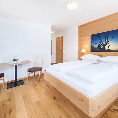 Hotel Garni Morene 3*